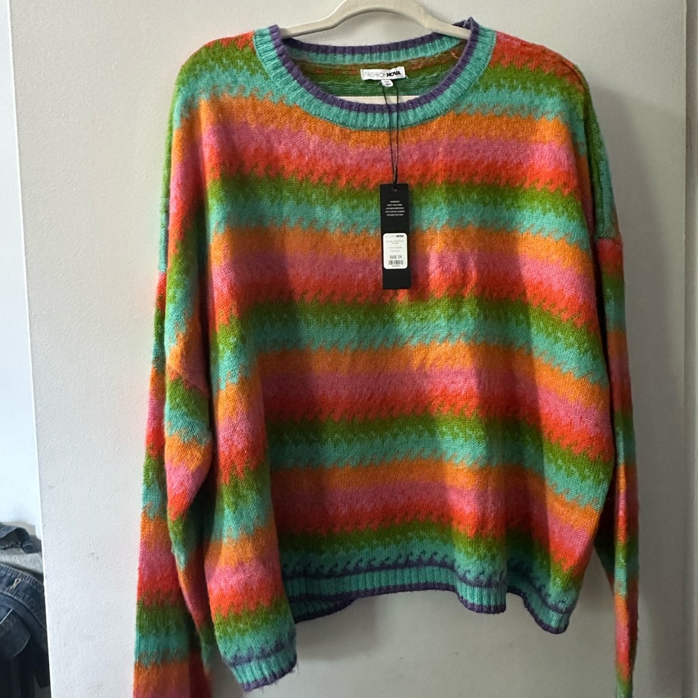 Fashion Nova Pink and Orange Crew Neck Sweater